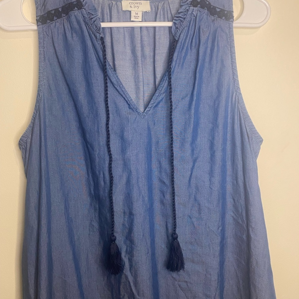 Crown & Ivy Dress size Medium - Picture 2 of 5
